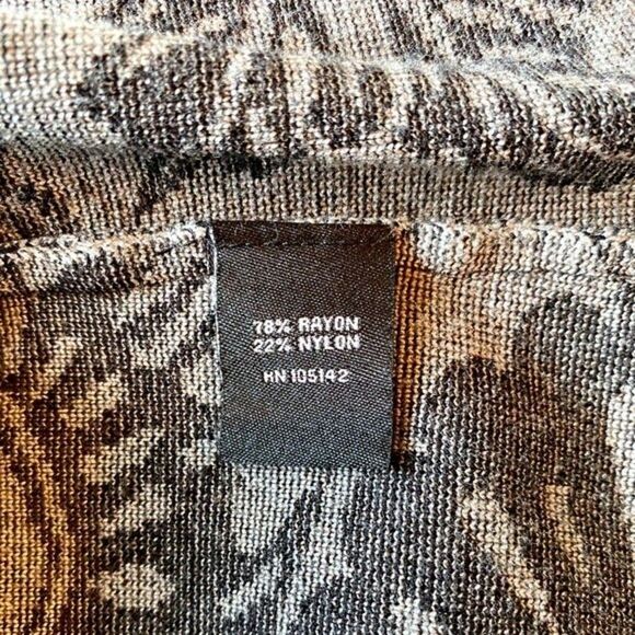 Willi Smith Kimono style cardigan size medium button down sweater floral grey. - Picture 11 of 11